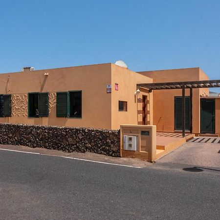 Lovely 2-Bed Villa In Corralejo Fuerteventura Eksteriør bilde
