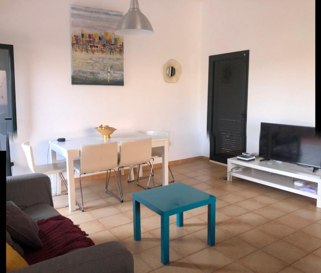 Lovely 2-Bed Villa In Corralejo Fuerteventura Eksteriør bilde