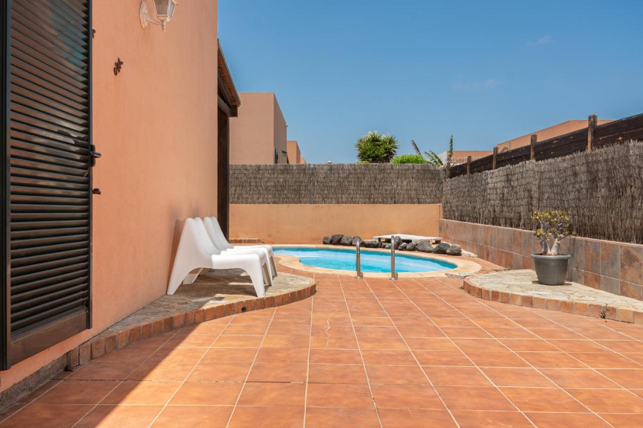 Lovely 2-Bed Villa In Corralejo Fuerteventura Eksteriør bilde