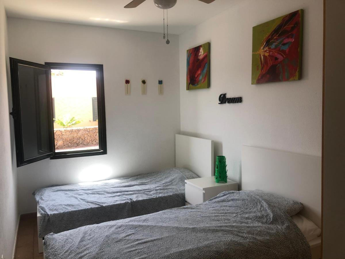 Lovely 2-Bed Villa In Corralejo Fuerteventura Eksteriør bilde